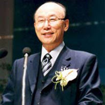 Paul yonggi cho.jpg