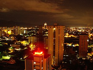 Maracay Nocturna.jpg