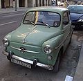 SEAT 600