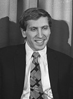 Bobby Fischer 1972.jpg