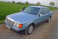 Mercedes e200 w124.jpg