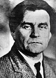 Casimir Malevich photo.jpg