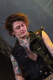 Asking Alexandria-4.jpg