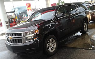 '15 Chevrolet Suburban.jpg