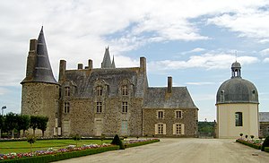 Castle-Rochers-Sevigne1.jpg