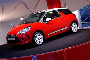 Citroen ds3 red.jpg