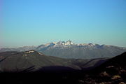 Aragats from Tsaghkunyatc.jpg