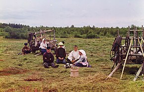 Крестьяне-на-покосе 1909.jpg