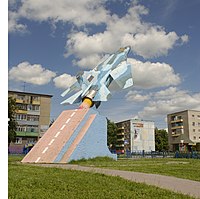 Monument Mig-23.jpg