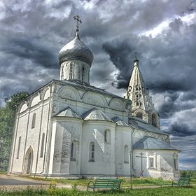 Troitse-Danilov Monastery 2016-10-06.jpg