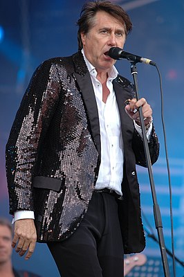 Bryan ferry VieillesCharrues2007.JPG