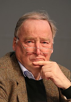 Gauland2014 (cropped).jpg