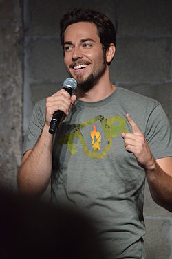 Zachary Levi 6.jpg