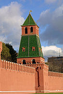 Pervaya Bezymyannaya Tower-1.jpg