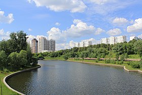 Shkolnikov Park 03.jpg