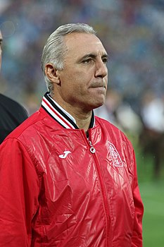 Stoichkov in 2016.jpg