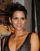 Halle Berry 10.jpg