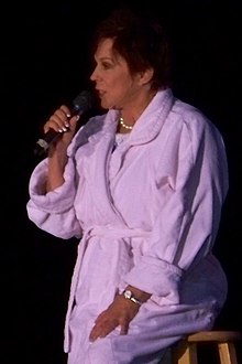 Vicki Lawrence (cropped).jpg