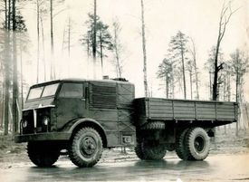 Steam lorry 18.jpg